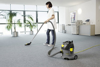 Професионална прахосмукачка с торба Karcher T 10/1