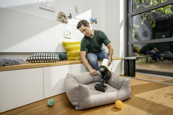 Безкабелна прахосмукачка Karcher VC 6 Cordless our Family Pet - Image 5