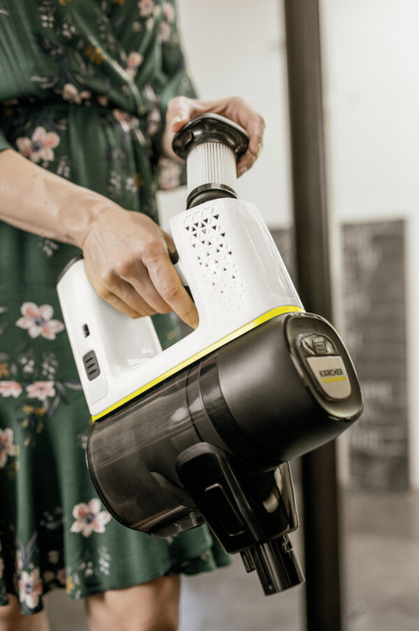 Безкабелна прахосмукачка Karcher VC 6 Cordless our Family Pet - Image 3