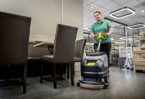 Подопочистващ автомат Karcher BD 35/15 Classic Pack - Image 6